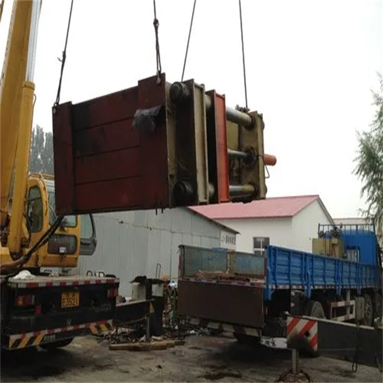 市中租用吊车电话